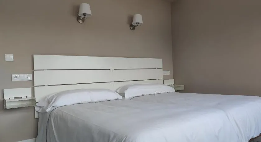 Hotel Román - Image 1