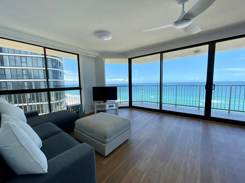 Breathtaking Ocean View 2 BDR Apartment by the Beach - Image 1