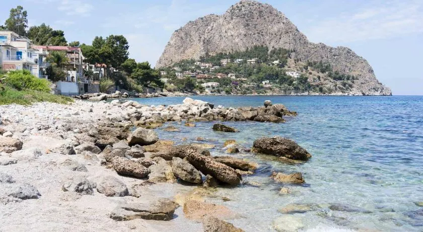 VILLA TORRAMMARE - RELAX ON THE SEASIDE - Image 1