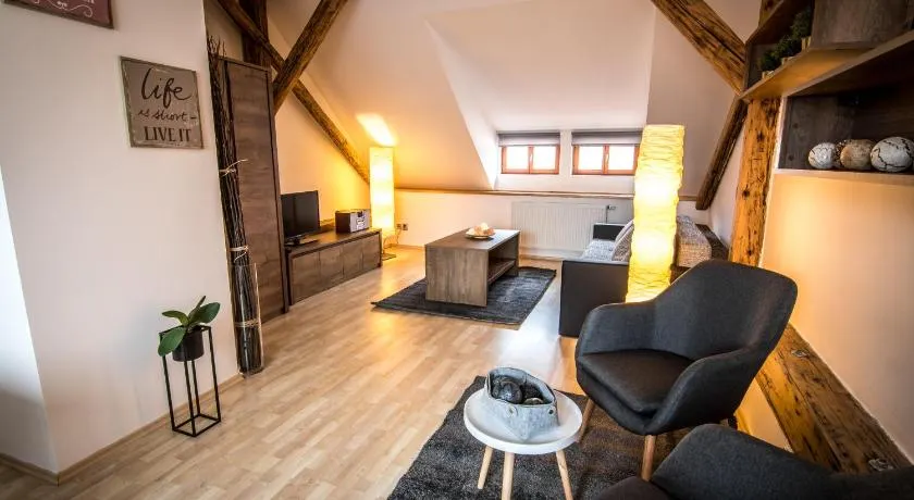 Tylova Apartments - Image 1
