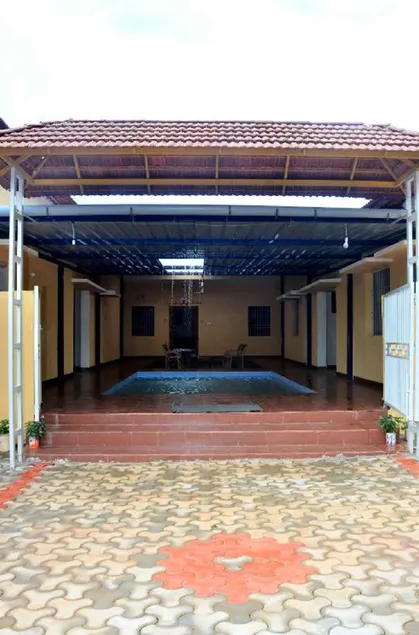 Hills View Stay - Image 1