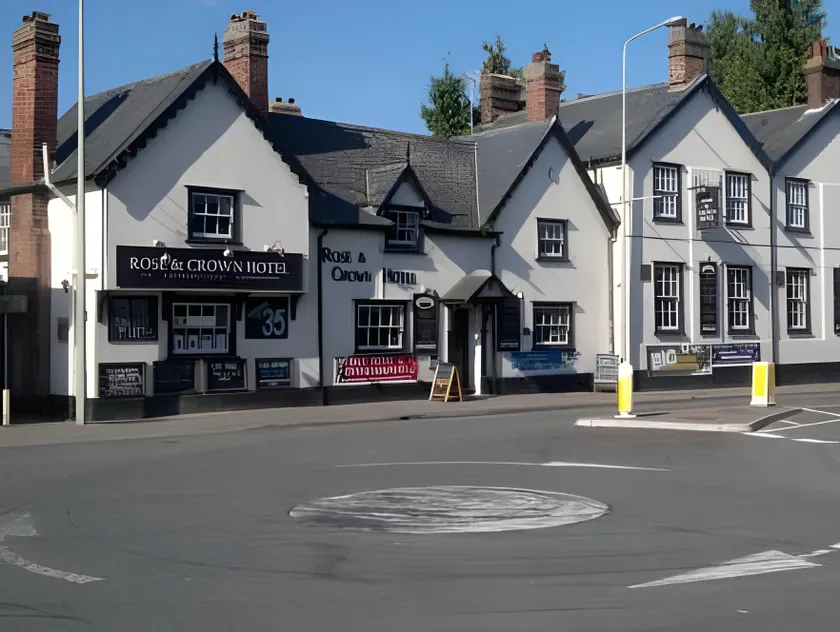 Rose and Crown Hotel - Image 1