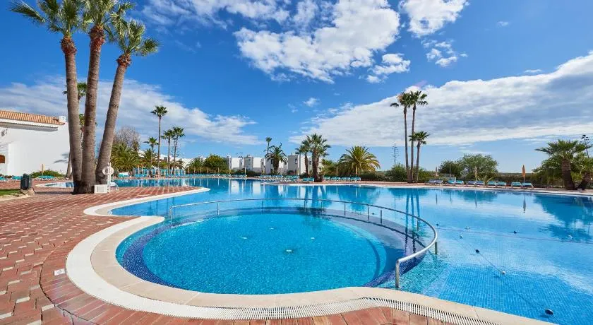 Beautiful Seaside Apartments - Image 1
