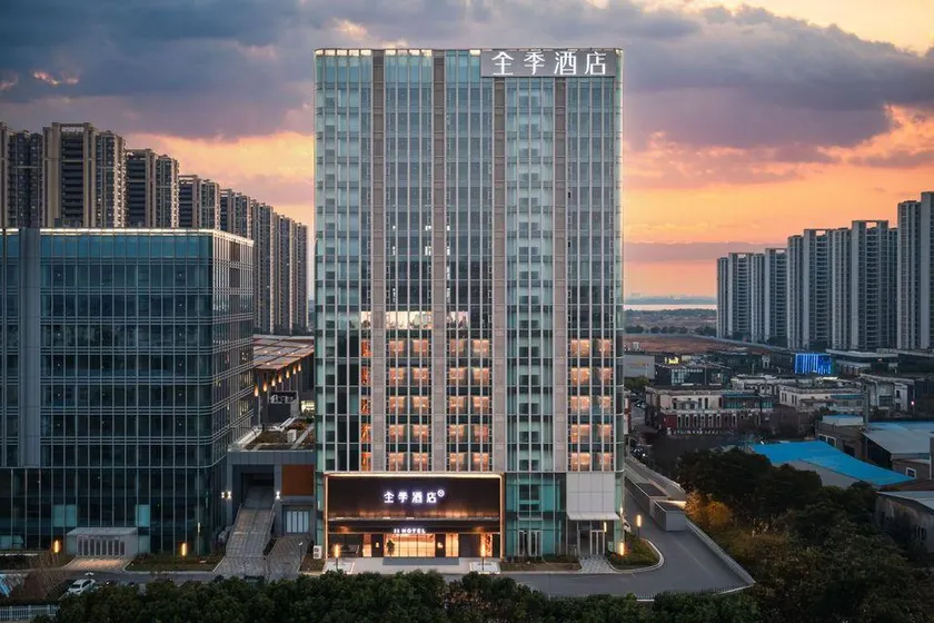 Ji Hotel Suzhou Yangcheng Lake Fanghua Li Branch - Image 1