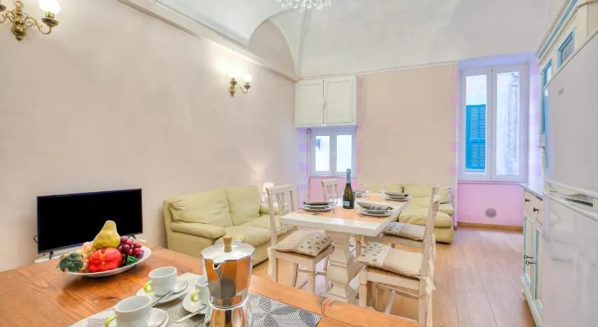 Goccia Di Mare 50m From The Sea - Happy Rentals - Image 1