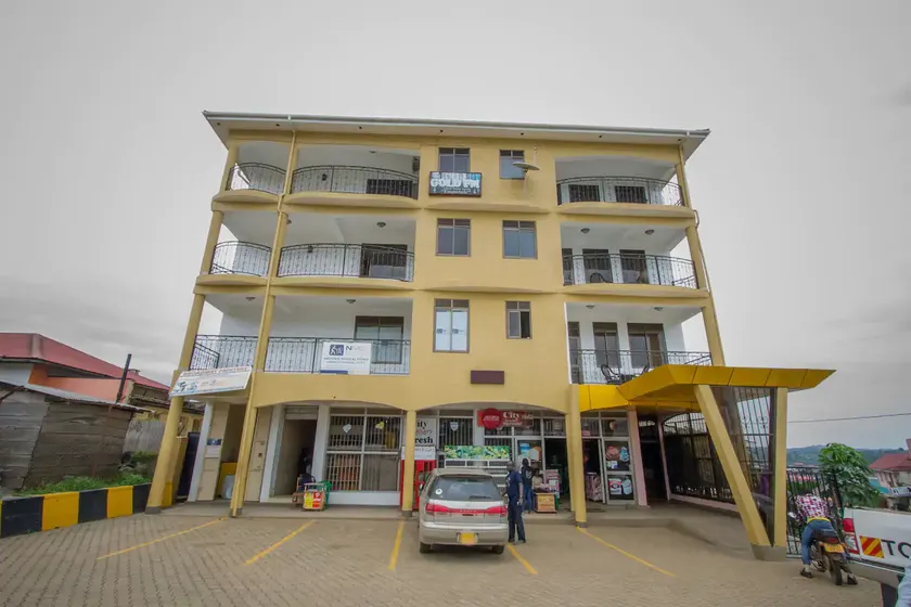 Reinah Tourist Hotel Fort Portal - Image 1
