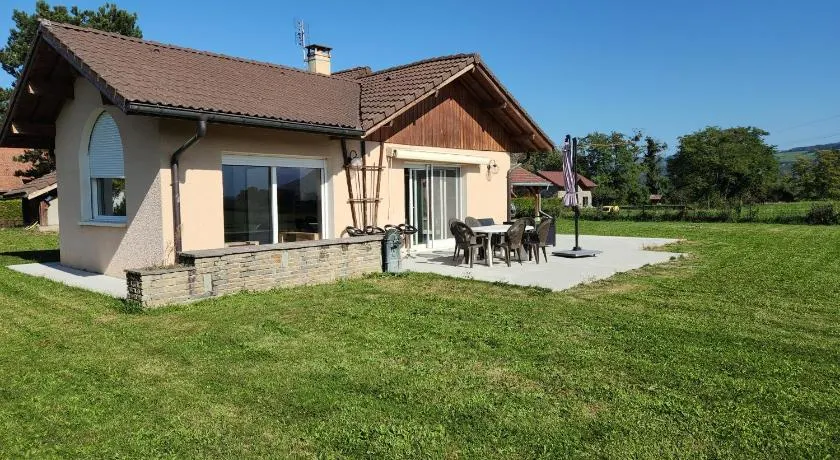 Villa porte bonheur - Image 1