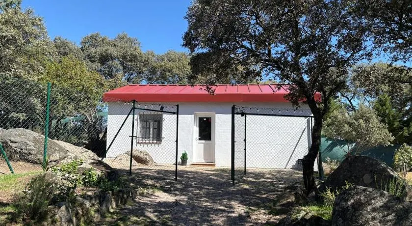 La Casa del Encinar - Image 1