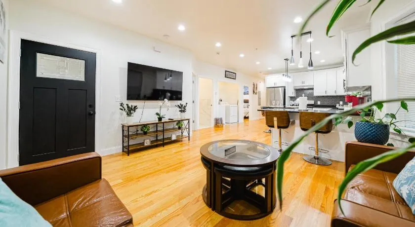 4BR Worcester Family Apt - Spacious Kitchen - Near Parks & Dining - Summer Ready 16-1 - Image 1