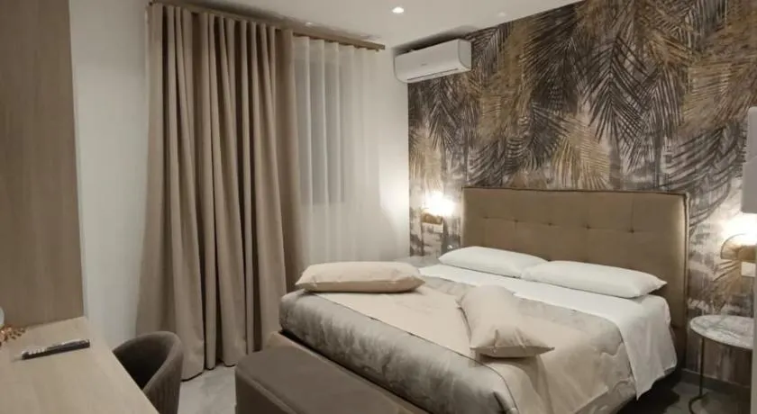 Home Luxury Felice - Image 1