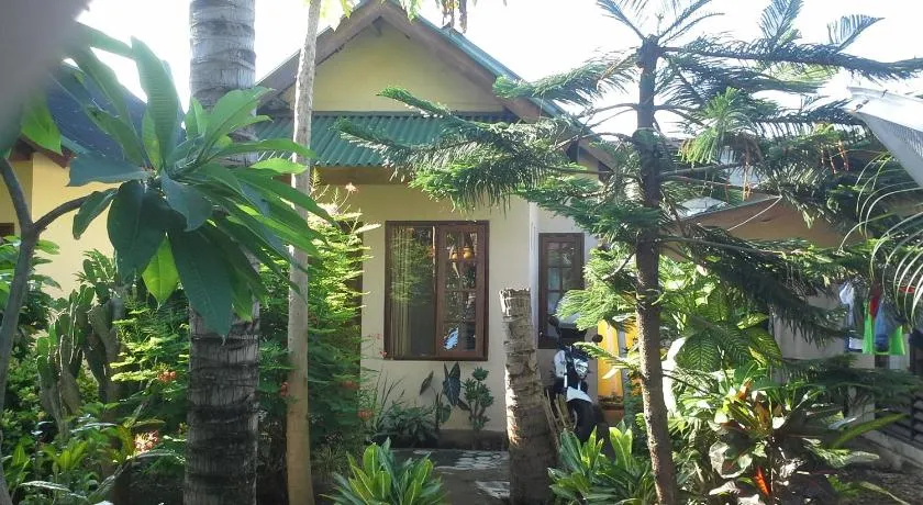 Arnel Bungalows - Image 1