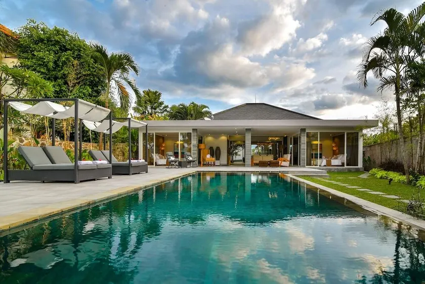 Villa Lou - Image 1