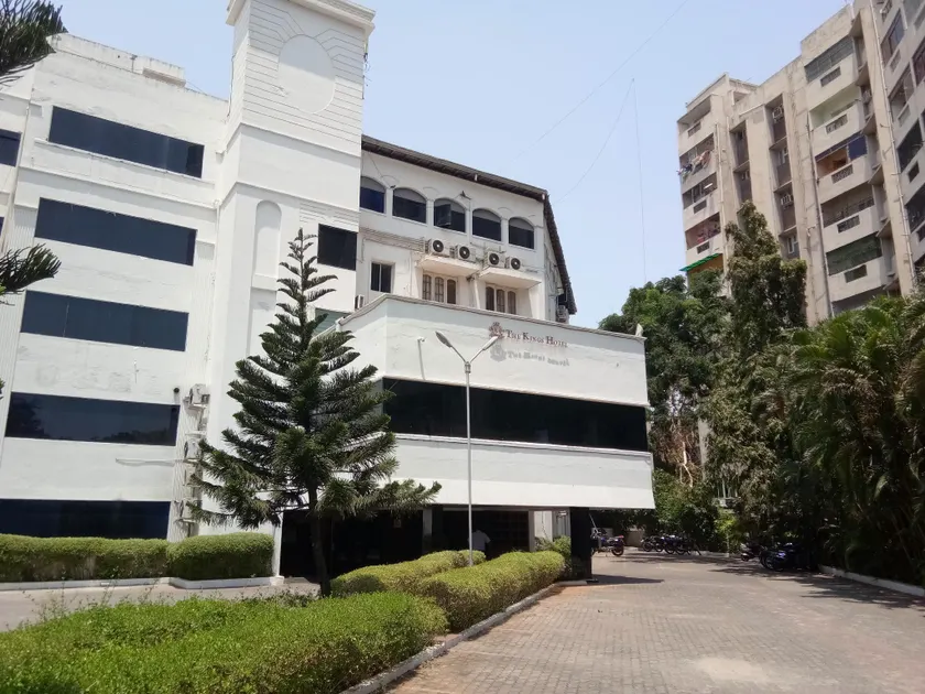 Kings Hotel Egmore - Image 1