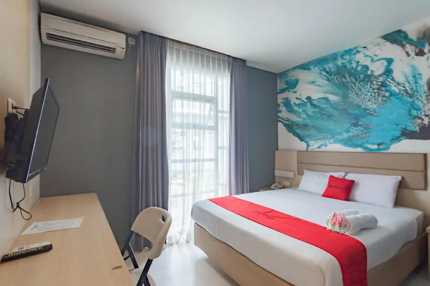 RedDoorz At Hotel Arimbi Dewi Sartika Baru - Image 1