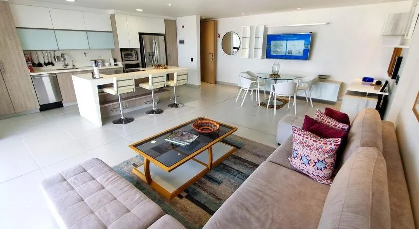 Luxury Apartment in Poblado Medellín - Image 1