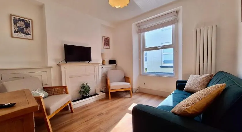 Kirkham House Retreat - Image 1