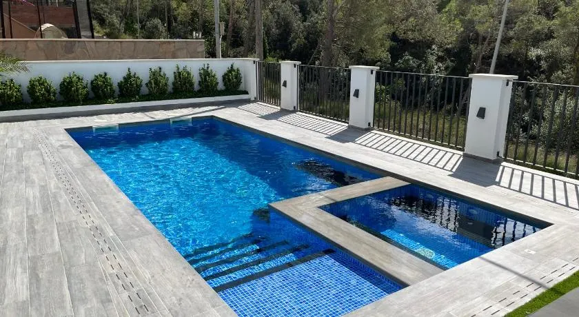 Lux Spa Barcelona - Image 1