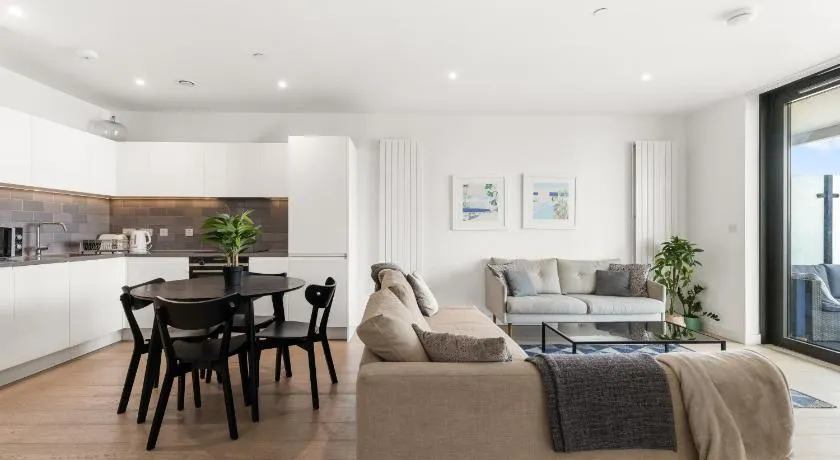 Spacious modern 1 bed Apartment. - Image 1
