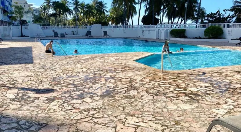 Marbella Beachfront Suite at Isla Verde - Image 1