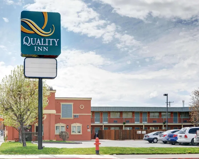Quality Inn Madras - Image 1