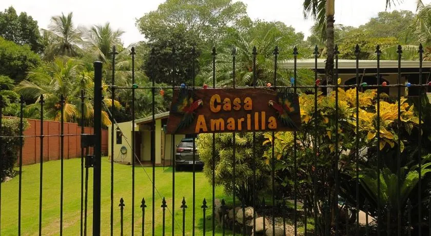 Casa Amarilla - Image 1