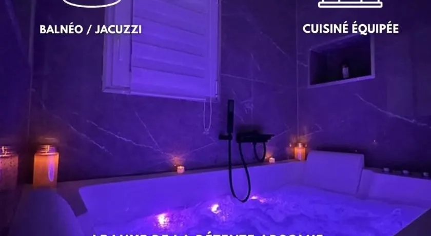 Parenthèse exclusive avec piscine et jacuzzi - Image 1