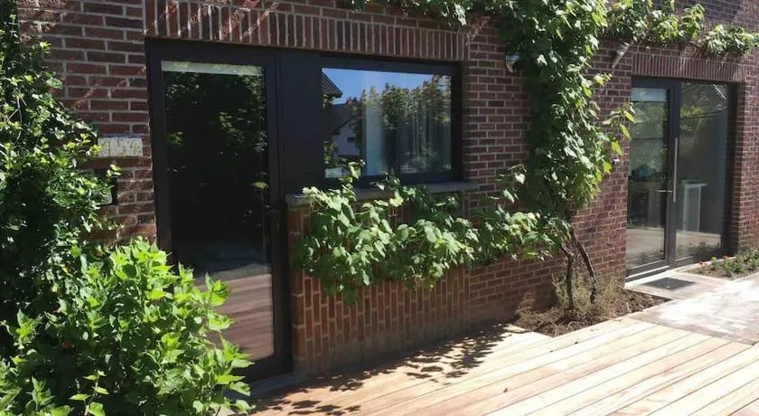 'het T-huisje' volledig ingerichte studio - Image 1