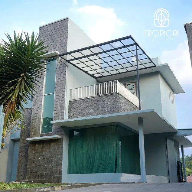 Tropical Bliss Villa by The Feelas - Image 1