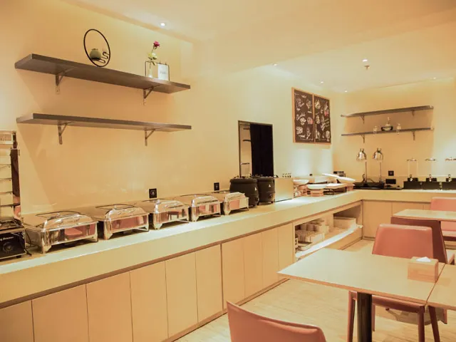 City Comfort Inn Huaihua East Station - Image 1