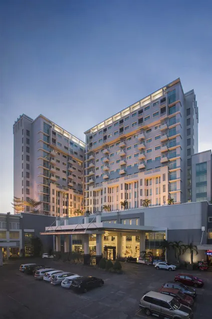 CLARO Makassar Hotel & Convention - Image 1