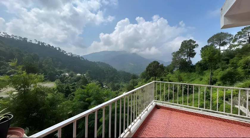 In the midst of nature Joy is Home in the hills. - Image 1