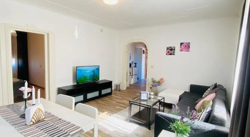 Spacious House for Families & Workers - Image 1