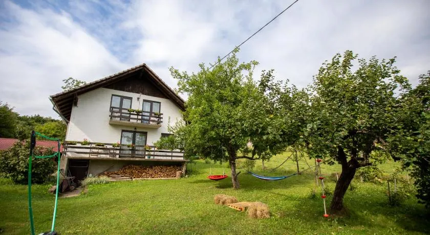 Holiday house On the riverside - Image 1