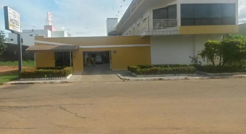 Hotel Capim Dourado - Image 1