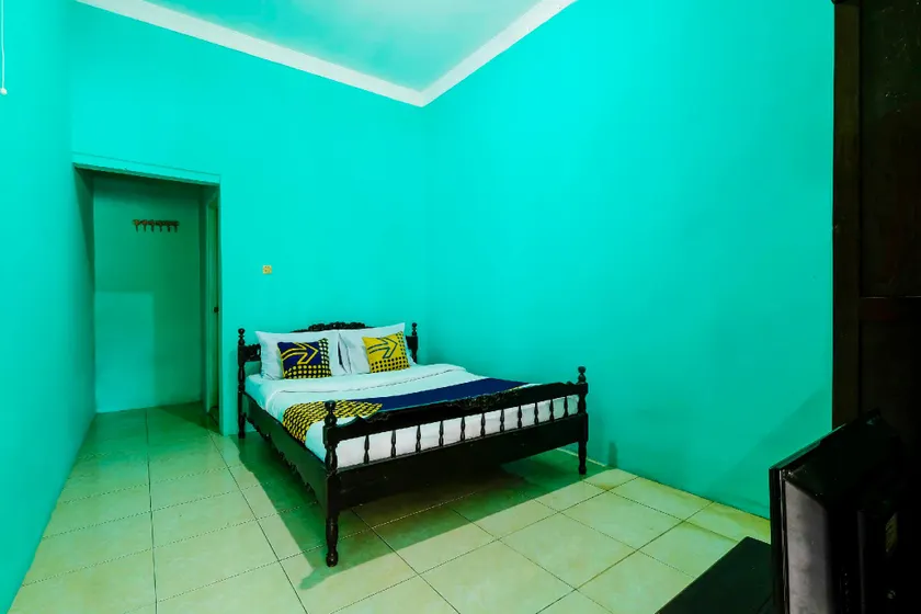 OYO Homes 91119 Desa Wisata Brajan - Image 1