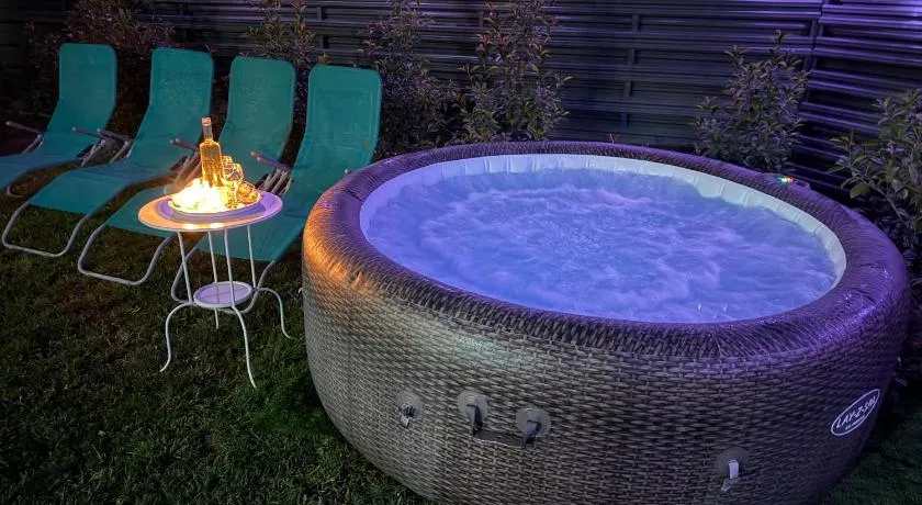 Luxury Villa Residence Corbeanca - Image 1