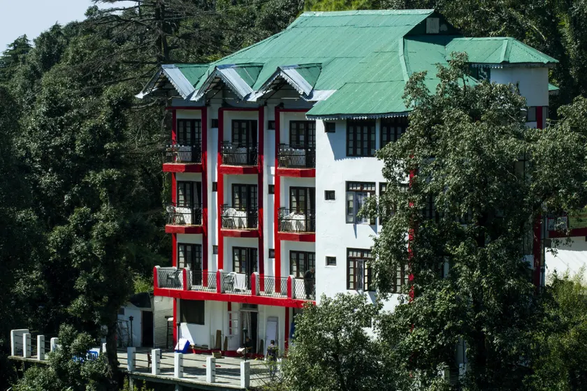 Hotel Himgiri - Image 1