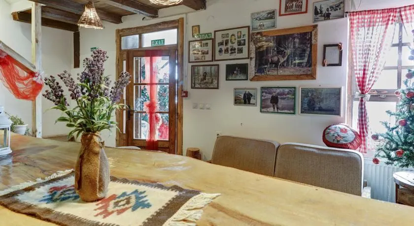 Srna Etno Selo - Hotel i Restoran - Image 1