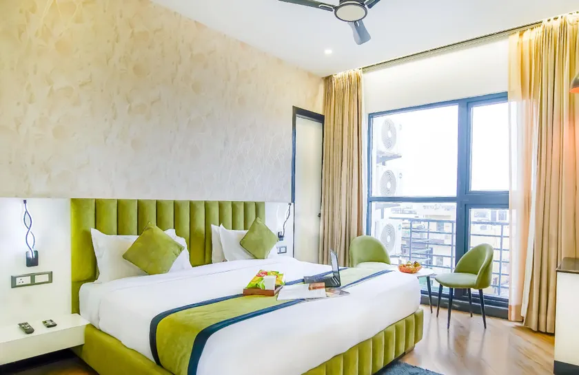 Hotel AKC Zirakpur - Boutique Premium Rooms - Image 1