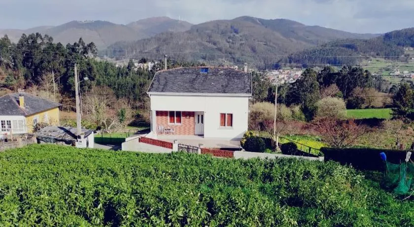 Casa familiar con finca privada (Orolterra) - Image 1