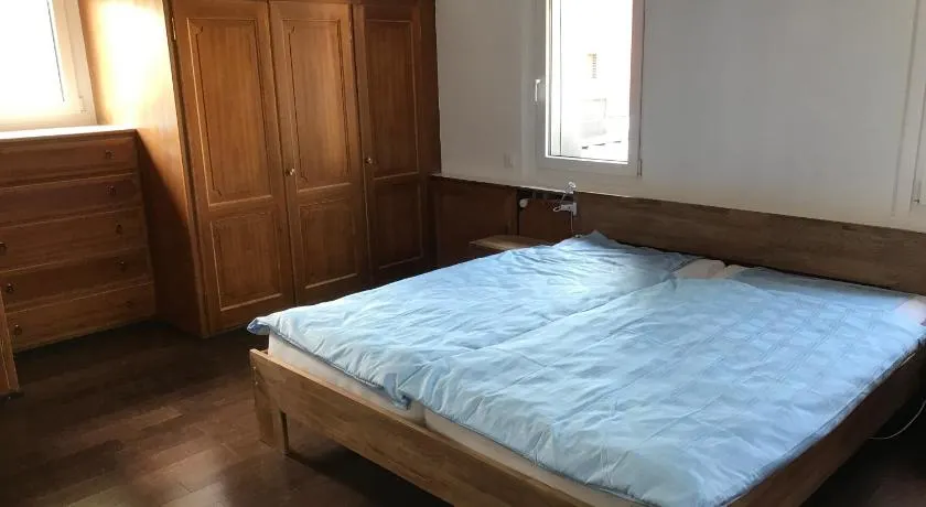 Ferienwohnung zentrale ruhige Lage auch gerne mit Kindern - Image 1