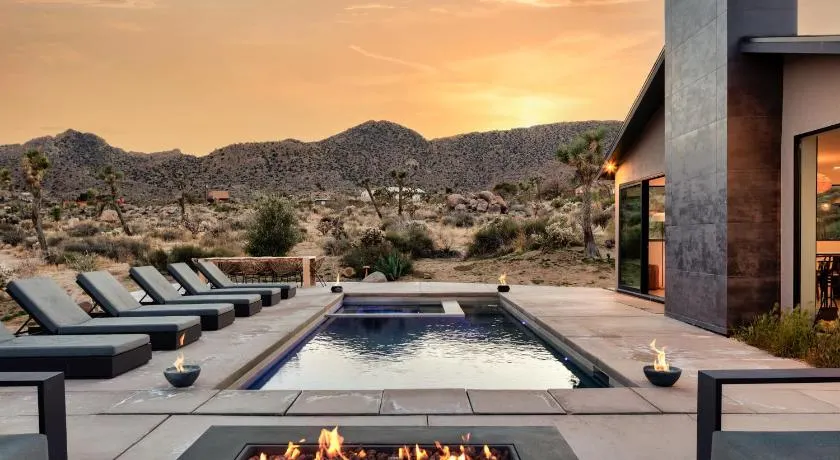 Amaru Muru - Luxury Retreat with Pool/Hot Tub/Yoga - Image 1