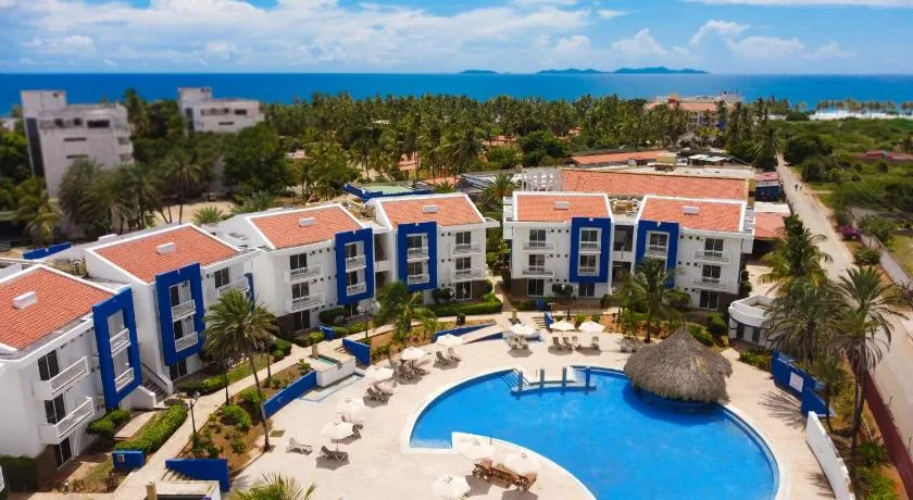 Hesperia Playa el Agua - Image 1