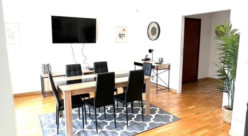 Superbe appartement en centre-ville, 20min de Paris, 5 min d'Enghien - Image 1