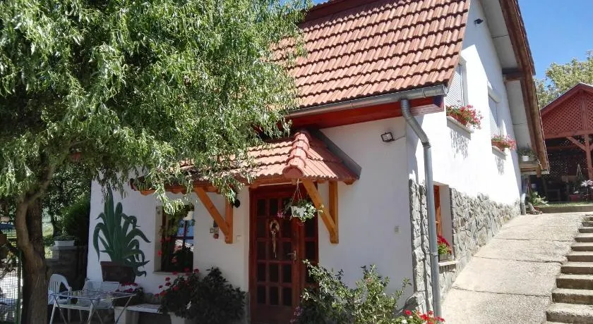 Agávé Apartman - Image 1