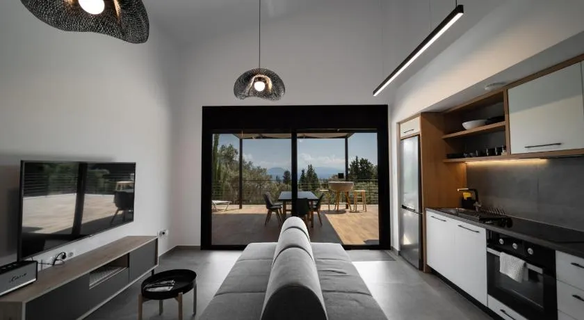 Vasiliki Cottages - Image 1