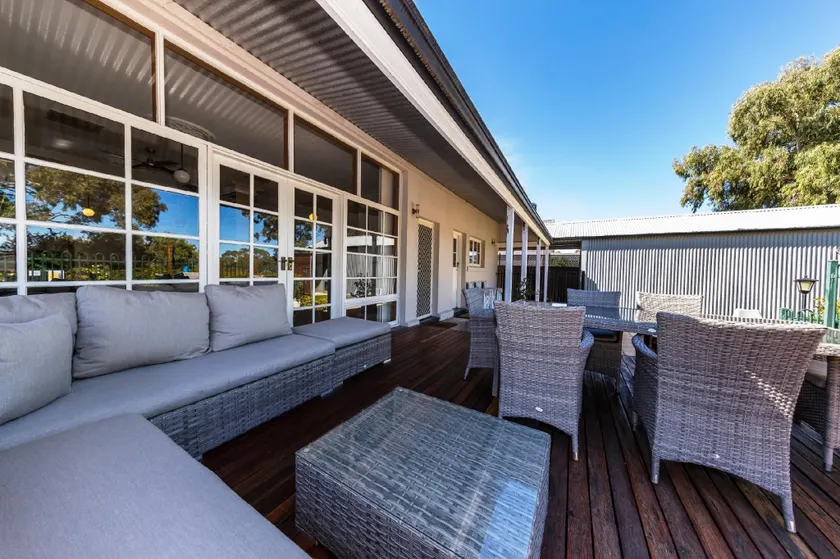 Barossa Valley View Guesthouse - Image 1