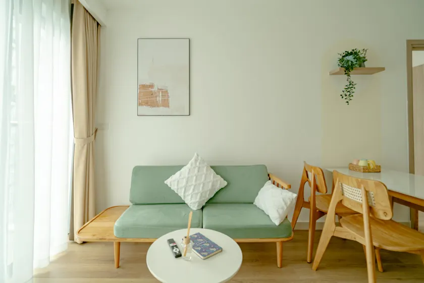 Ti Tach Home in Nera Garden Hue - Image 1