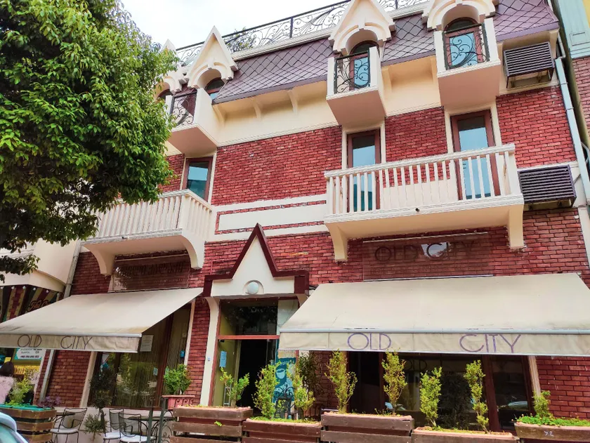Aparthotel Old City - Image 1