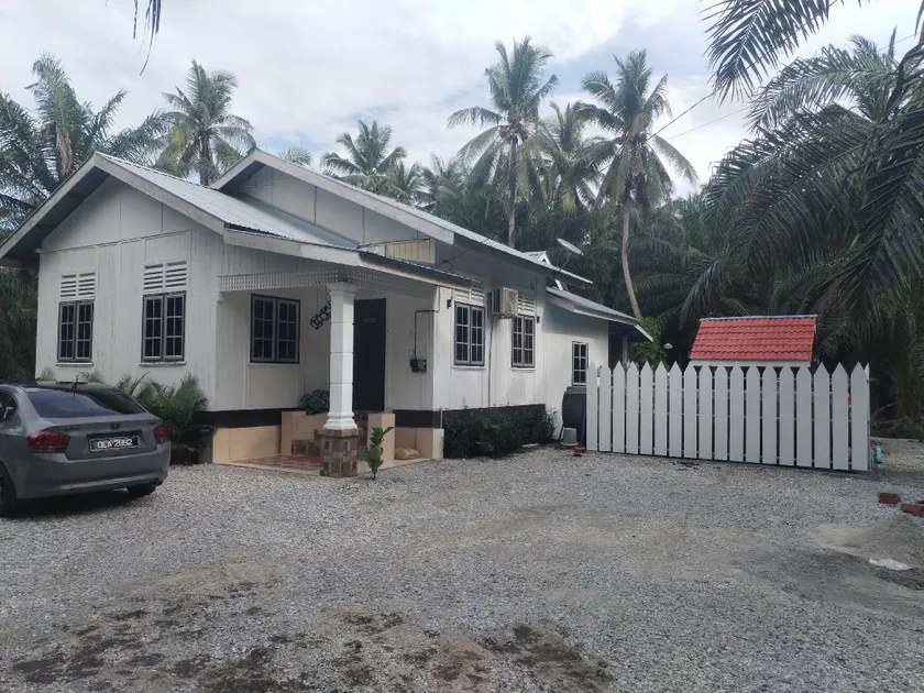 Anggerik Homestay - Image 1